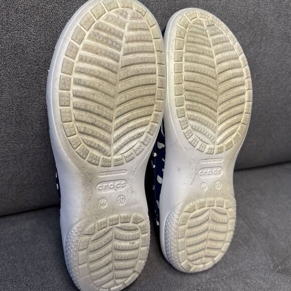 Freesail Crocs Women’s Size 10 Blue & White Anchors Hearts Clogs - Picture 7 of 12